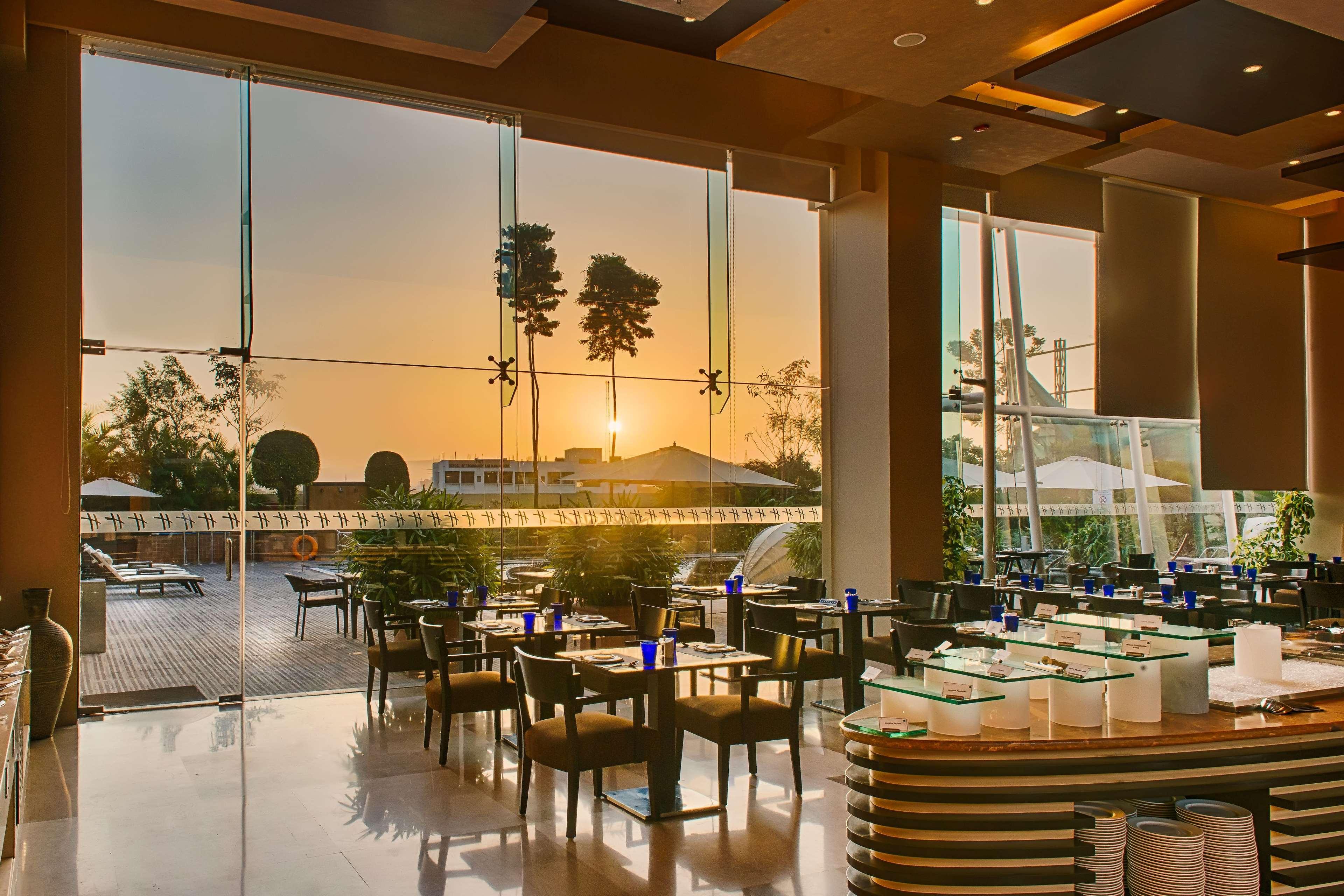 Ramada Plaza by Wyndham Pune Hinjewadi Dāpuri Zewnętrze zdjęcie