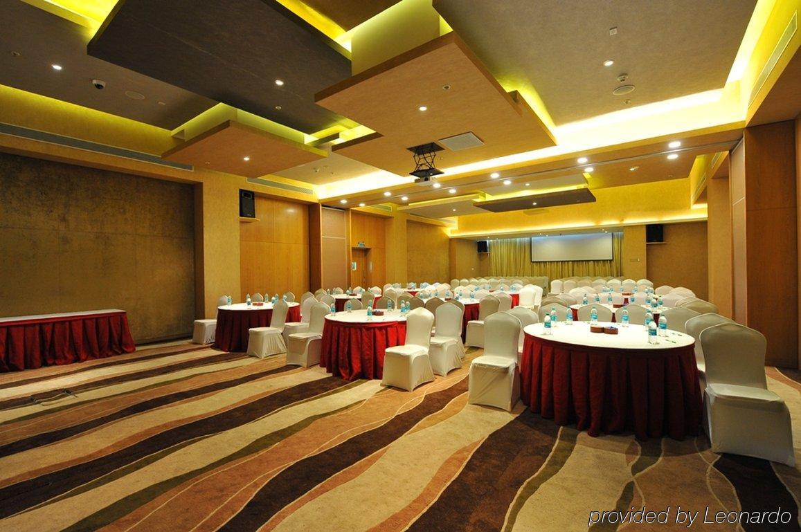 Ramada Plaza by Wyndham Pune Hinjewadi Dāpuri Zewnętrze zdjęcie
