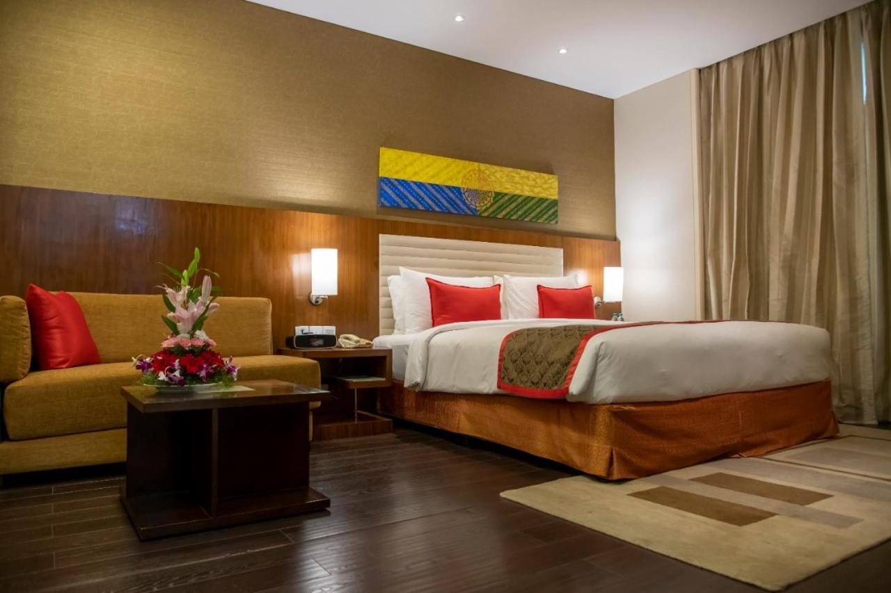 Ramada Plaza by Wyndham Pune Hinjewadi Dāpuri Zewnętrze zdjęcie
